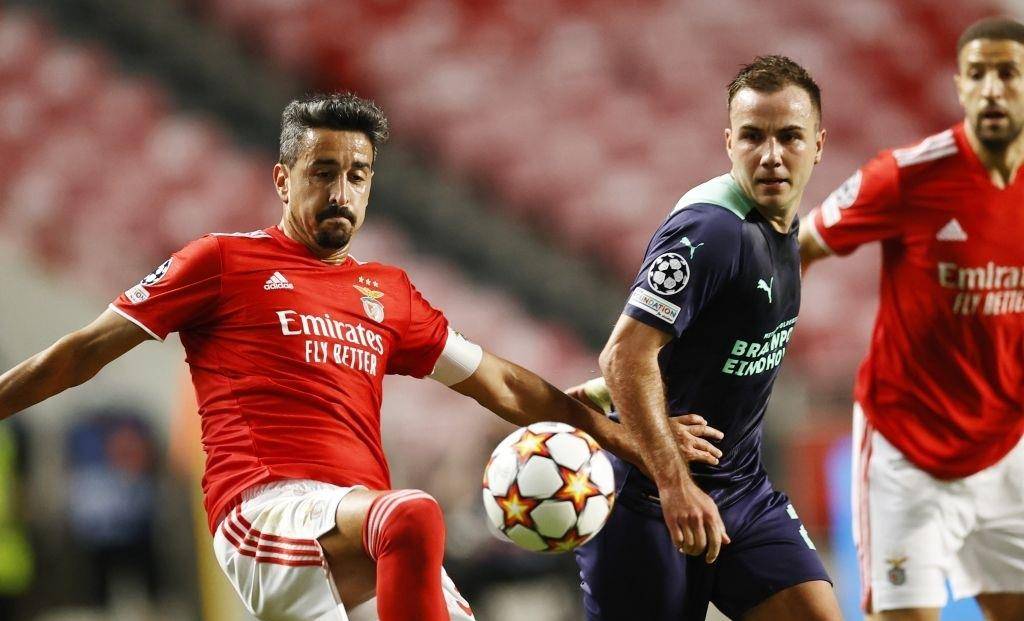 库里迎来复 库里迎来复