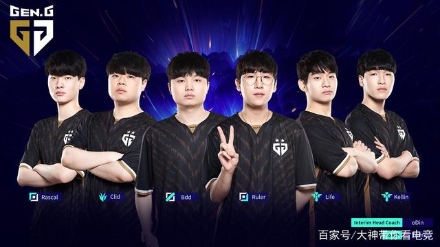 接受采访时 接受采访时