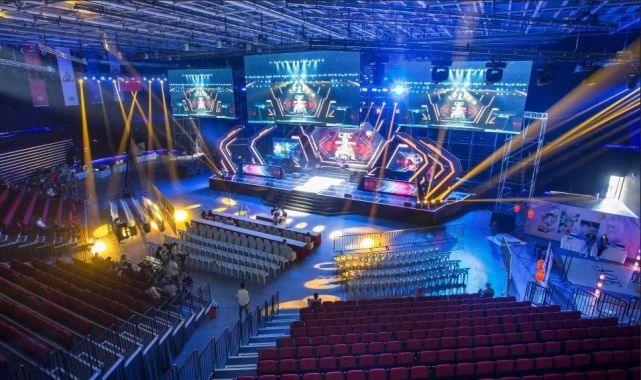 国际雪联世 国际雪联世